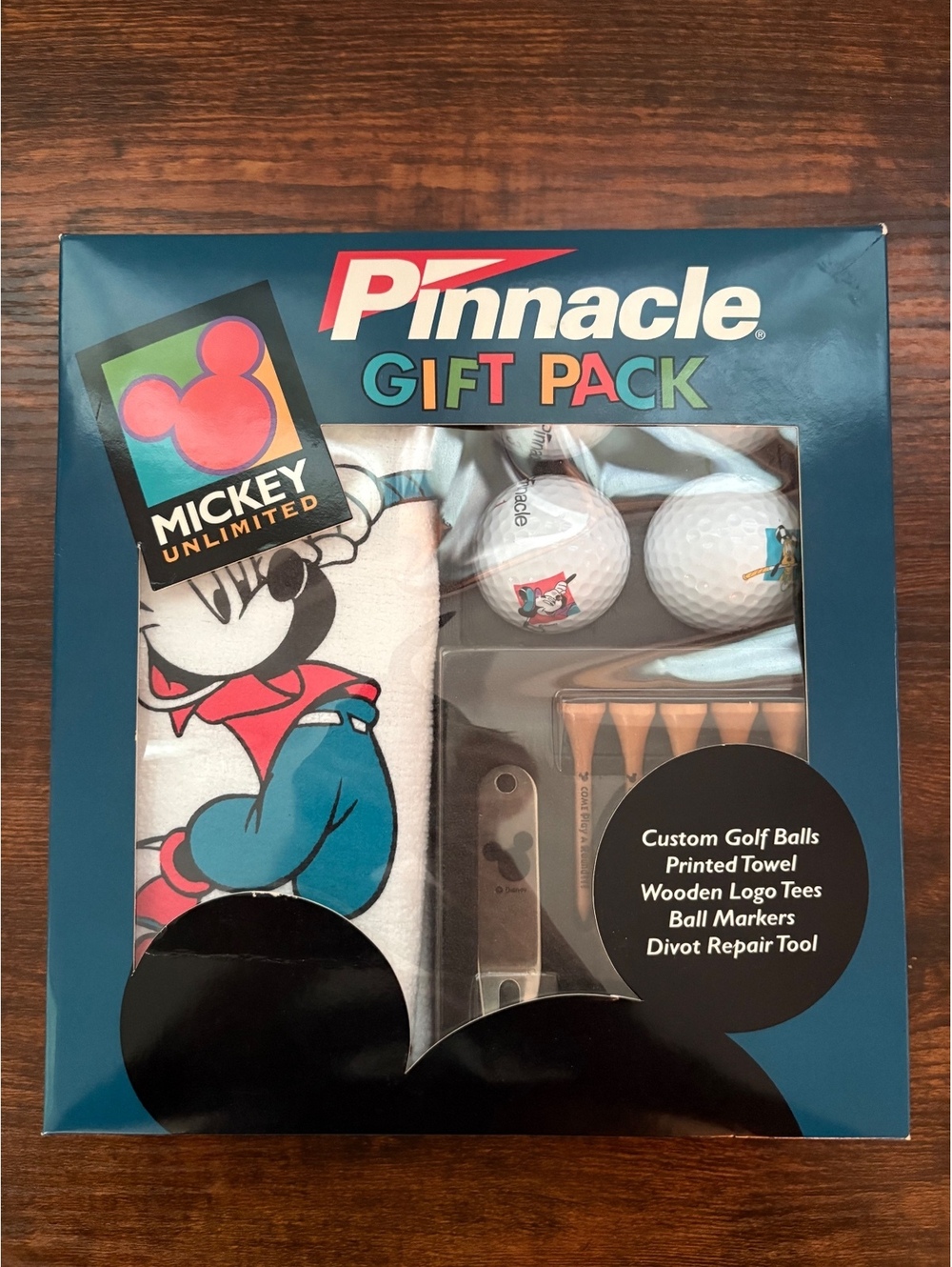 Disney Mickey Unlimited Pinnacle Golf Gift Pack Complete in Box